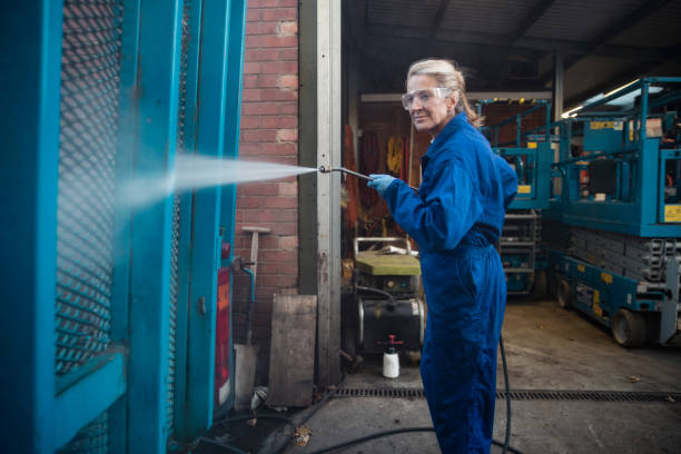 Best Building Exterior Washing  in Holly Springs, NC